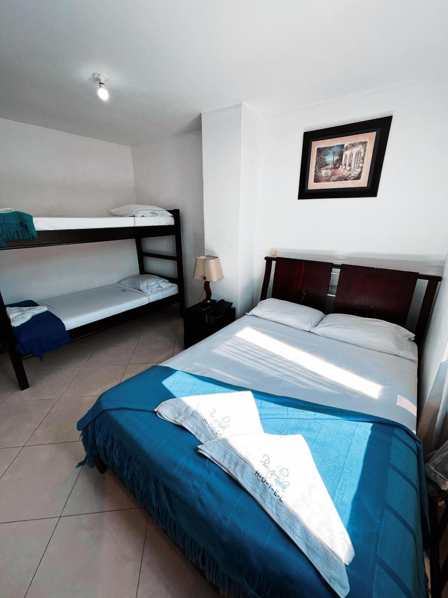 Hotel Puerto Bahia Сан Хил Екстериор снимка
